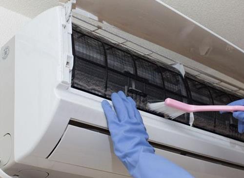 沙坪壩專(zhuān)業(yè)空調(diào)清洗淺析空調(diào)自洗誤區(qū)